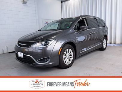 Used 2019 Chrysler Pacifica Touring-L w/ Advanced Safetytec Group