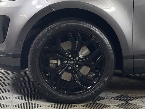 Used 2020 Land Rover Range Rover Evoque SE image 13