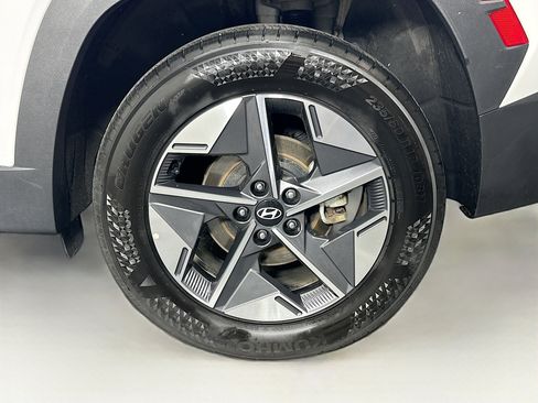 Used 2025 Hyundai Tucson SEL image 11