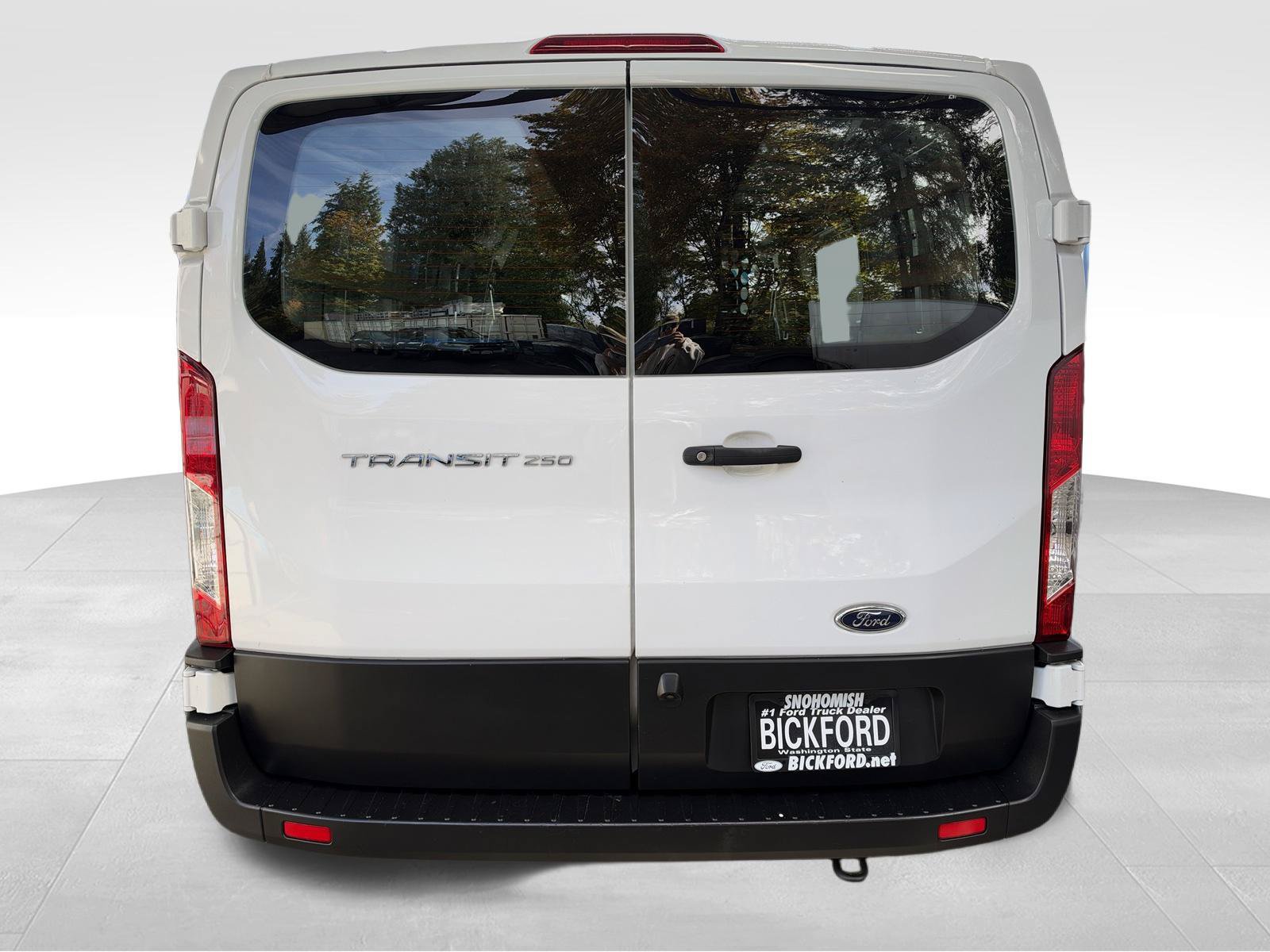Used 2025 Ford Transit 250 Low Roof w/ Exterior Upgrade Package RWD image 7