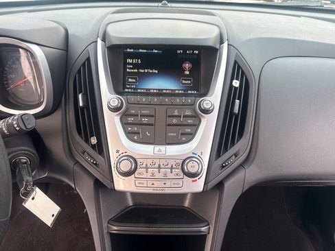 Used 2016 Chevrolet Equinox LT image 15