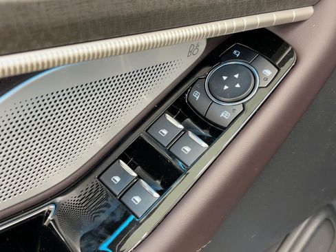 New 2026 Ford Explorer Platinum w/ LUX Leather Package image 20