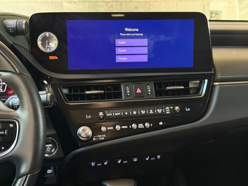 Certified 2024 Lexus ES 300h w/ Accessory Package (Z1) FWD image 10