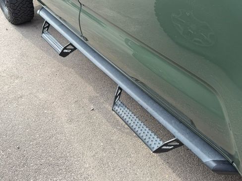 Used 2021 Toyota Tacoma TRD Sport w/ Technology Package image 21