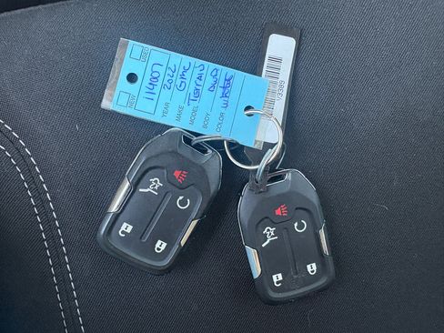 Used 2022 GMC Terrain SLE w/ Driver Convenience Package image 14