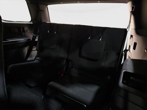 Certified 2025 Toyota 4Runner SR5 image 18