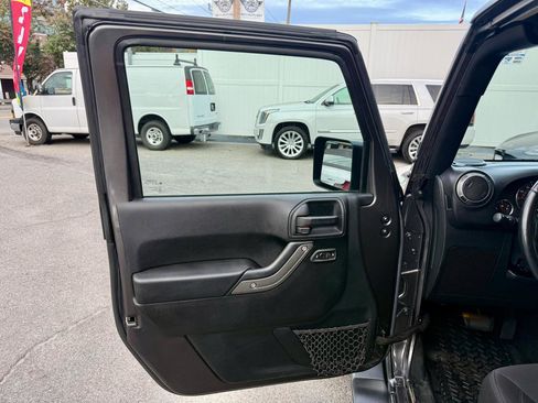 Used 2016 Jeep Wrangler Unlimited Sport w/ Quick Order Package 24S AWD/4WD image 14