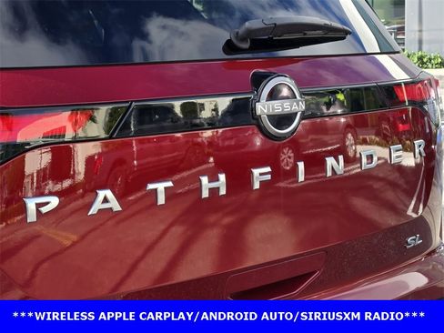 Used 2023 Nissan Pathfinder SL image 8