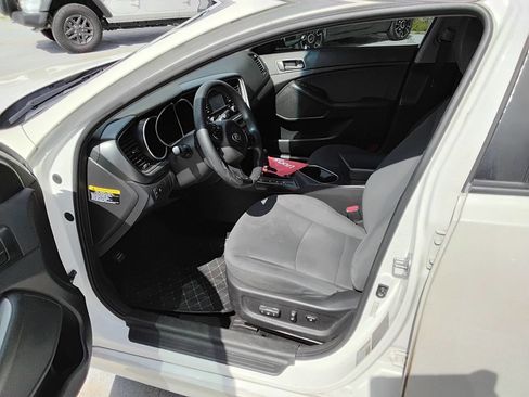 Used 2015 Kia Optima LX w/ LX Convenience Plus Package image 13