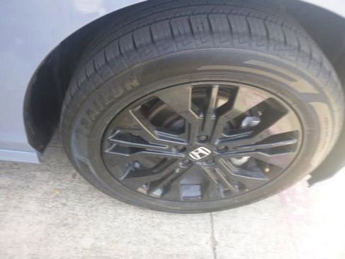 Used 2025 Honda Odyssey Sport-L image 15