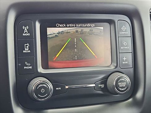 Used 2018 Jeep Compass Sport image 15