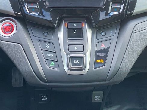 Used 2024 Honda Odyssey EX-L image 17