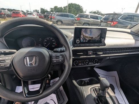 Used 2024 Honda HR-V LX image 25