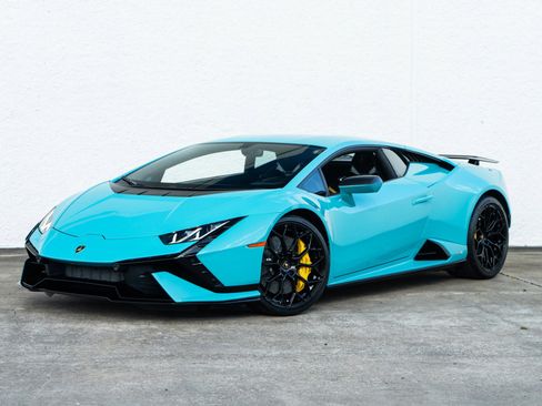 Used 2023 Lamborghini Huracan Tecnica RWD image 1
