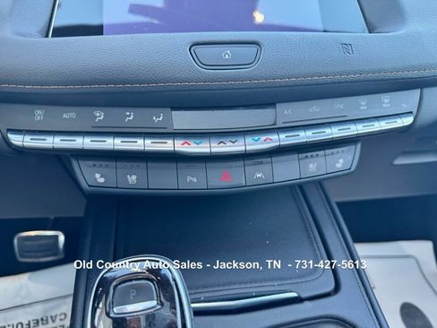 Used 2021 Cadillac XT4 Sport image 33