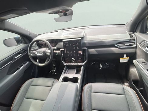 New 2026 GMC Acadia AT4 w/ Luxury Package AWD/4WD image 36