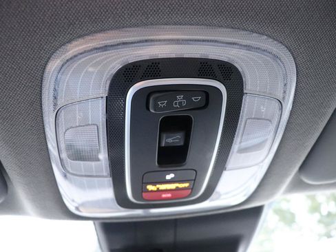 Used 2025 Hyundai Elantra SEL FWD image 45