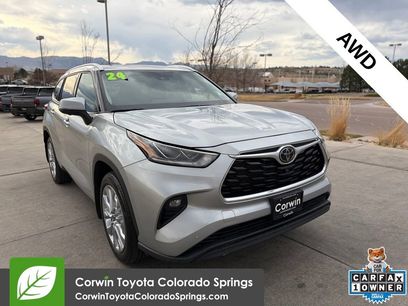 Used 2024 Toyota Highlander Limited