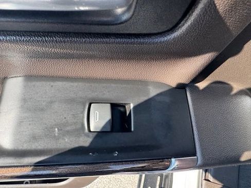 Used 2019 Chevrolet Silverado 1500 LT Trail Boss w/ Bed Protection Package AWD/4WD image 23