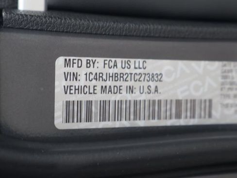 New 2026 Jeep Grand Cherokee Limited w/ Limited Altitude Package AWD/4WD image 19