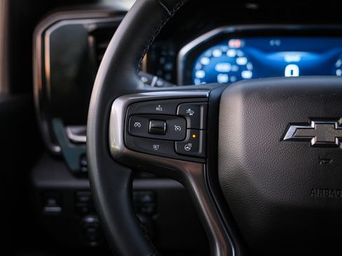 Used 2024 Chevrolet Silverado 2500 ZR2 w/ ZR2 Bison Edition image 19