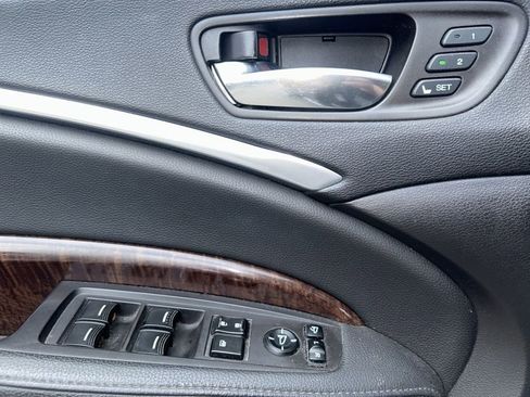 Used 2017 Acura MDX SH-AWD w/ Technology Package image 17