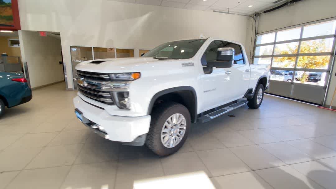 Used 2023 Chevrolet Silverado 2500 High Country w/ Z71 Off-Road Package AWD/4WD image 4