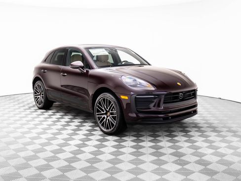 New 2026 Porsche Macan image 6