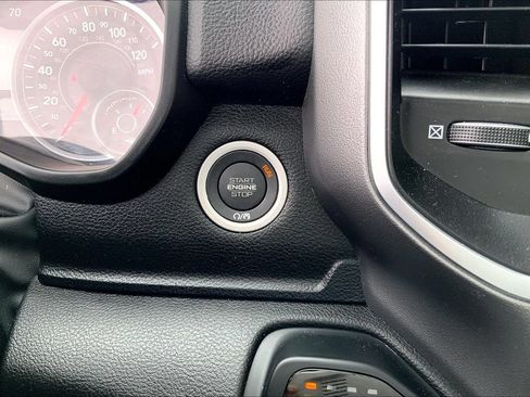 Certified 2025 RAM 1500 Big Horn AWD/4WD image 31