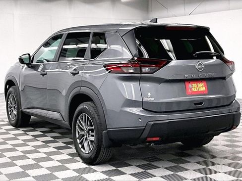 New 2025 Nissan Rogue S image 3