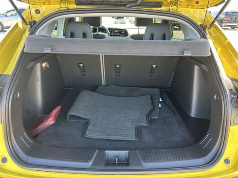 Certified 2024 Chevrolet Trax ACTIV w/ Driver Confidence Package image 27