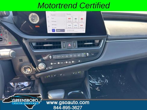 Used 2023 Lexus ES 250 w/ Premium Package AWD/4WD image 27