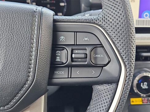 New 2025 Toyota Tacoma Trailhunter image 18