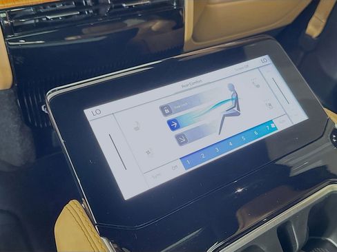 Used 2023 Jeep Grand Wagoneer Series III image 27