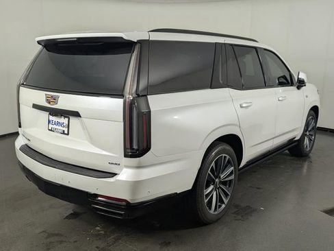 Used 2025 Cadillac Escalade Sport image 7