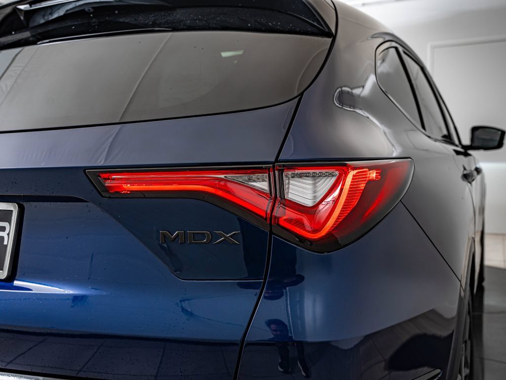 Used 2022 Acura MDX w/ Technology Package FWD image 14