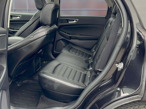 Used 2020 Ford Edge SEL w/ Convenience Package image 14