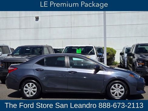 Used 2017 Toyota Corolla LE image 7