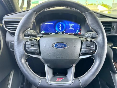 Used 2022 Ford Explorer ST w/ ST Street Pack AWD/4WD image 14