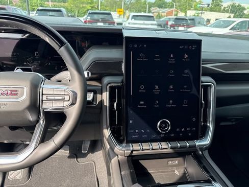 New 2026 GMC Yukon Elevation w/ Elevation Premium Package AWD/4WD image 20