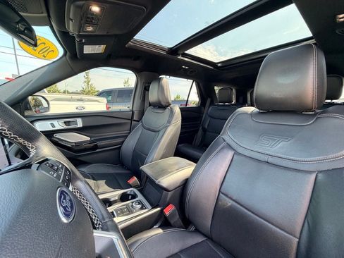 Used 2021 Ford Explorer ST w/ Equipment Group 401A AWD/4WD image 33