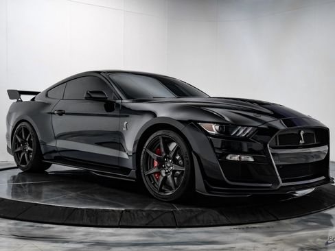 Used 2020 Ford Mustang Shelby GT500 w/ Carbon Fiber Track Pack image 20