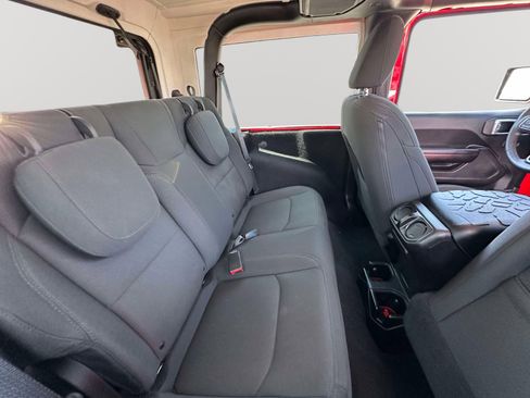 Used 2019 Jeep Wrangler Sport image 25