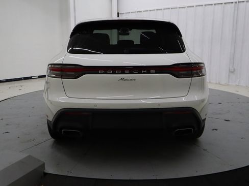 Used 2024 Porsche Macan image 6