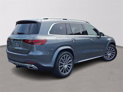 Used 2025 Mercedes-Benz GLS 450 4MATIC image 4