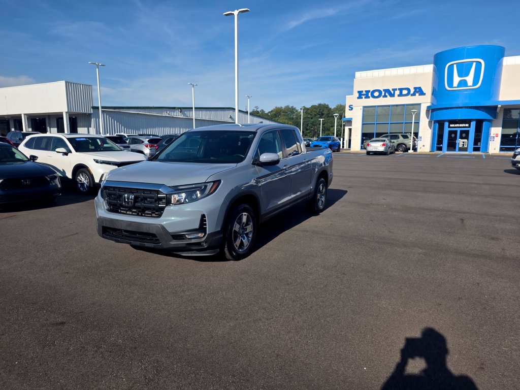 Certified 2025 Honda Ridgeline RTL image 7