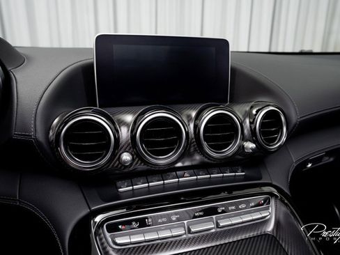 Used 2018 Mercedes-Benz AMG GT Roadster image 39