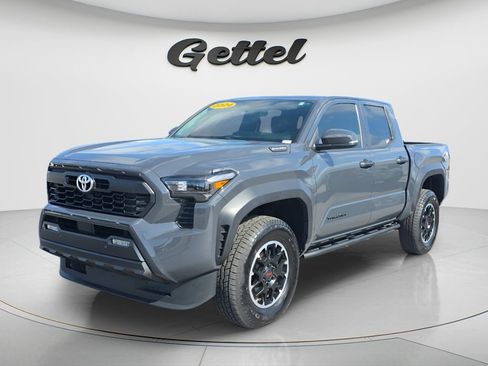 Used 2024 Toyota Tacoma TRD Off-Road w/ TRD Off Road Upgrade Package AWD/4WD image 1