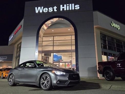 Used 2019 INFINITI Q60 3.0t Luxe w/ Essential Package image 1