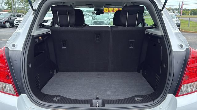 Used 2017 Chevrolet Trax LS FWD image 11